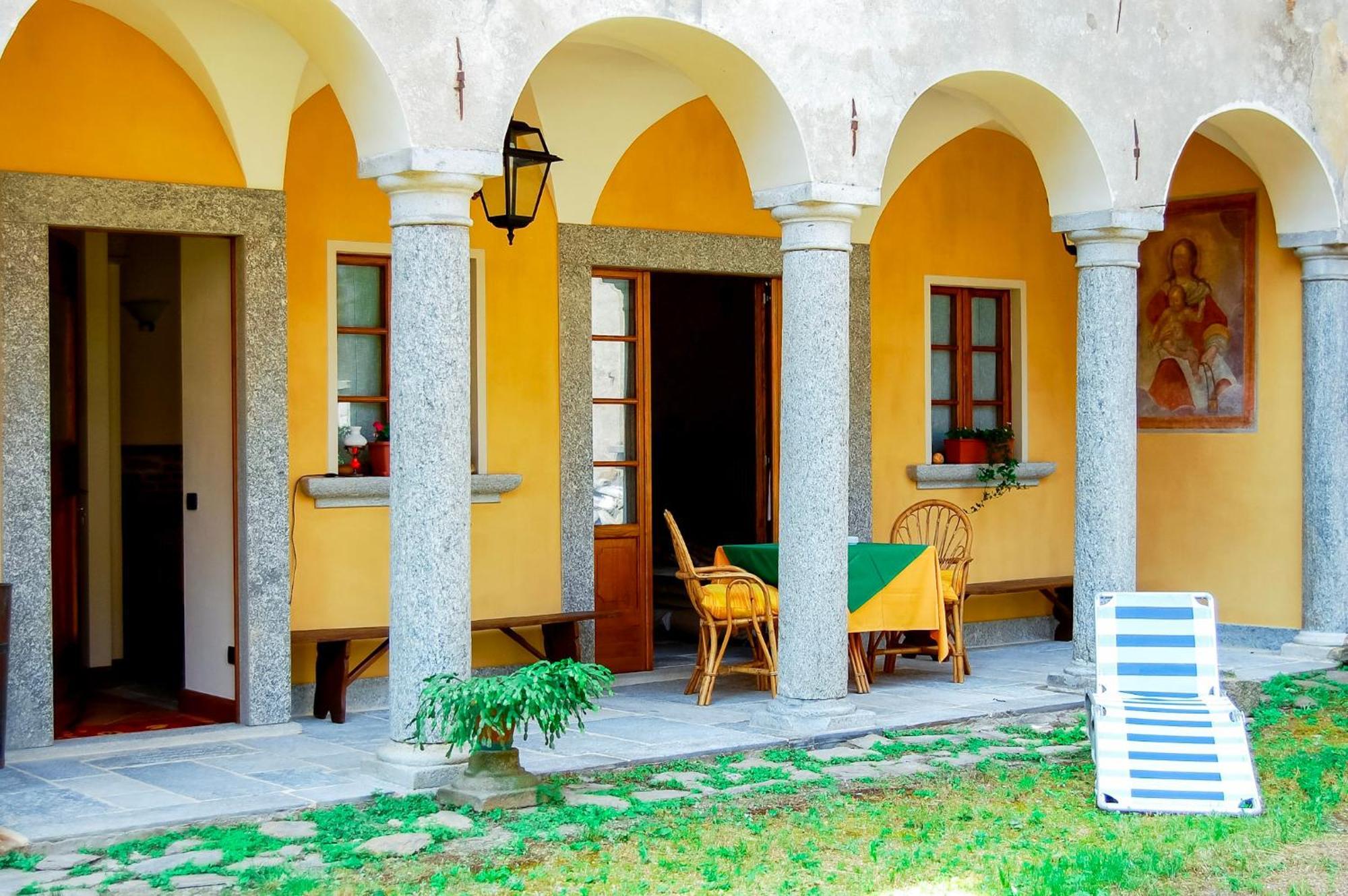 Casa Borgo Leilighet Cannobio Eksteriør bilde